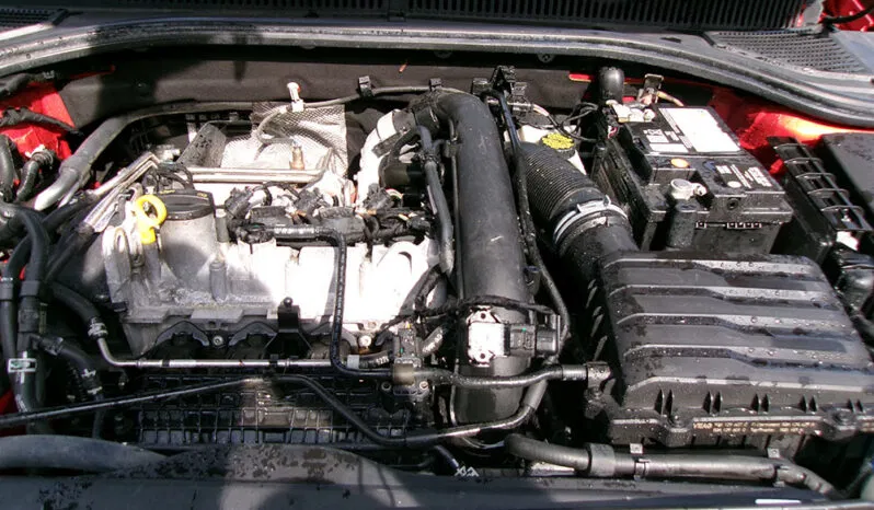 
								VOLKSWAGEN JETTA S full									