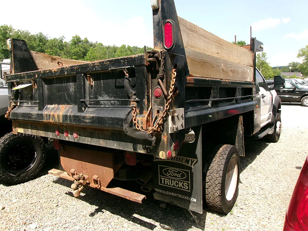 
								FORD F-550 XL DUMP full									