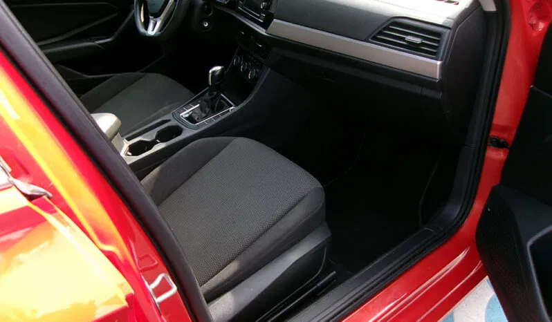 
								VOLKSWAGEN JETTA S full									