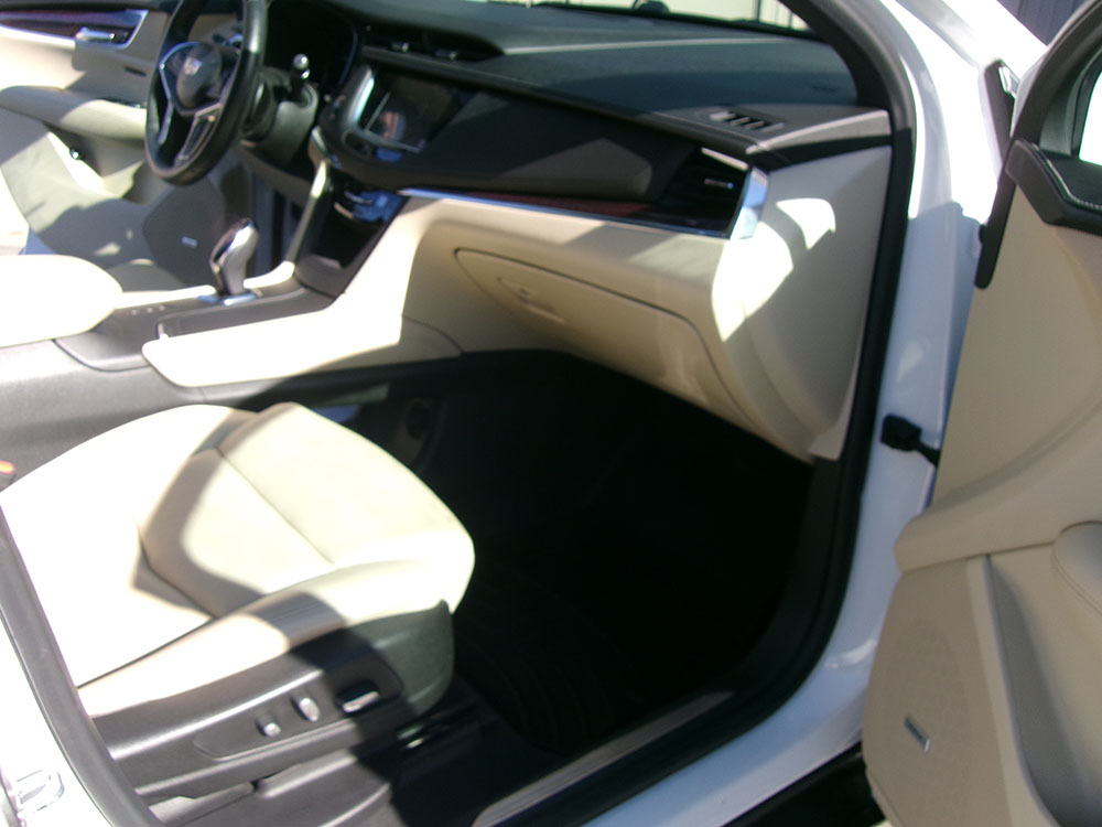 
								CADILLAC XT5 PREMIUM LUXURY full									