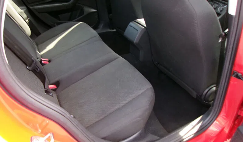 
								VOLKSWAGEN JETTA S full									