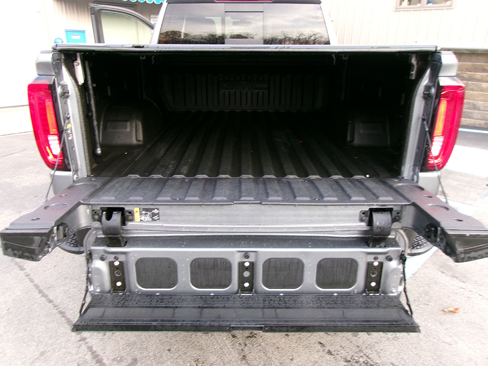 
								GMC SIERRA 1500 SLT EX CAB full									
