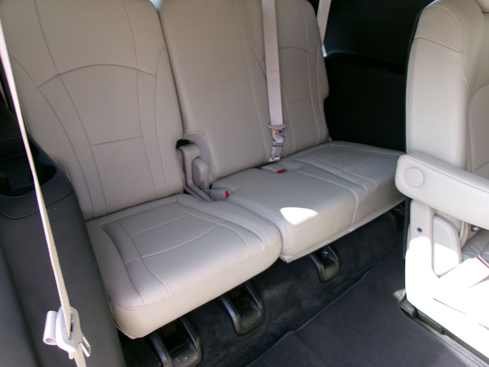 
								BUICK ENCLAVE ESSENCE full									