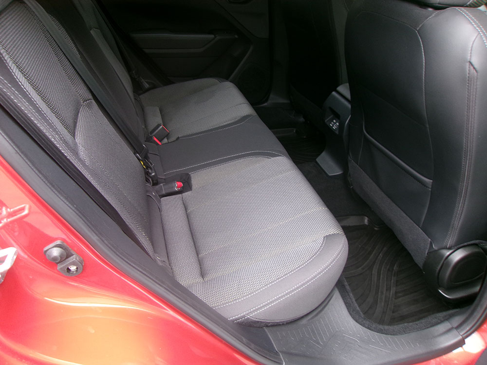 
								SUBARU CROSSTREK PREMIUM full									