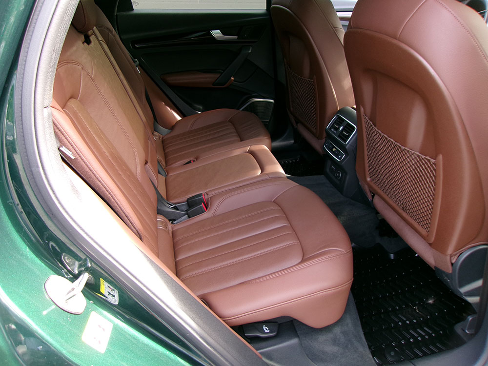 
								AUDI Q5 PREMIUM PLUS full									
