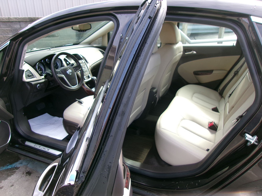 
								BUICK VERANO CONVENIENCE full									
