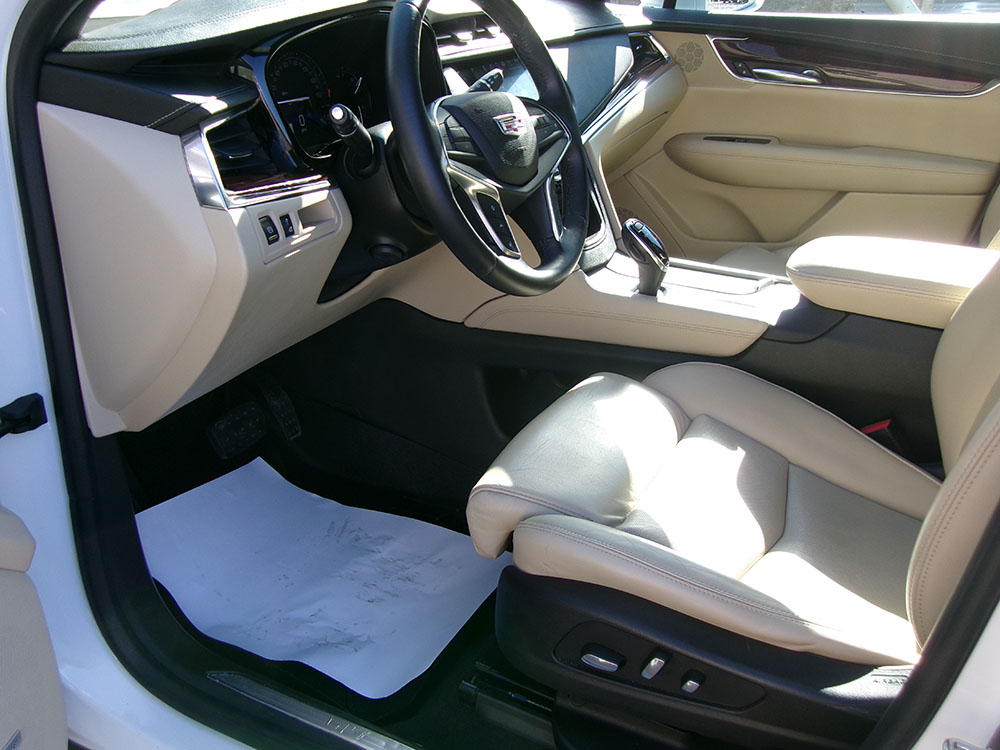 
								CADILLAC XT5 PREMIUM LUXURY full									