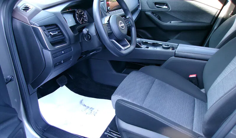 
								NISSAN ROGUE SV full									