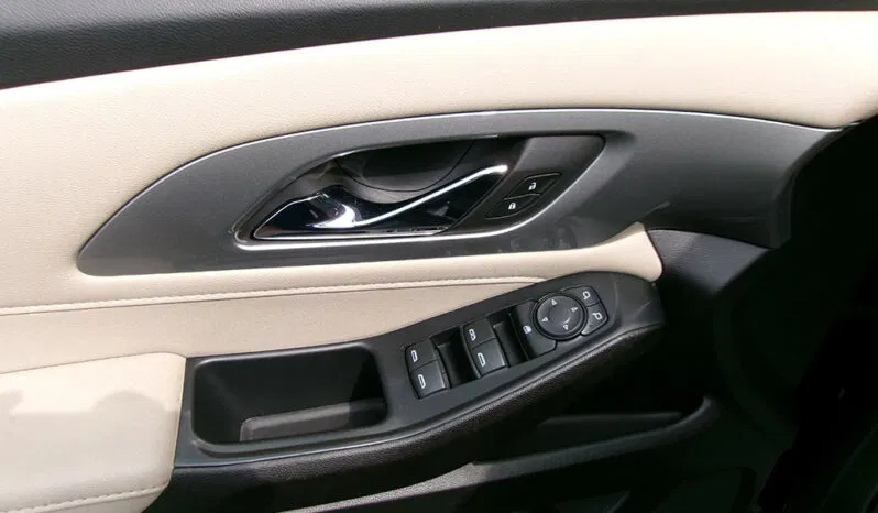 
								CHEVROLET TRAVERSE LT full									