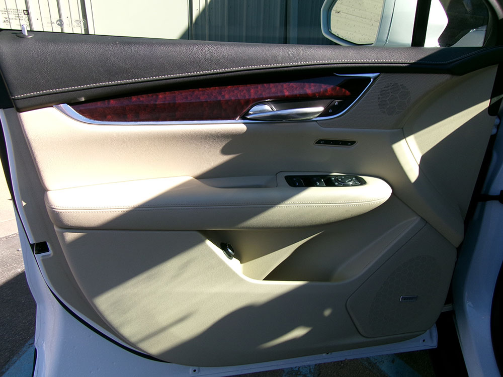 
								CADILLAC XT5 PREMIUM LUXURY full									