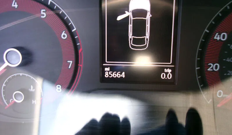 
								VOLKSWAGEN JETTA S full									