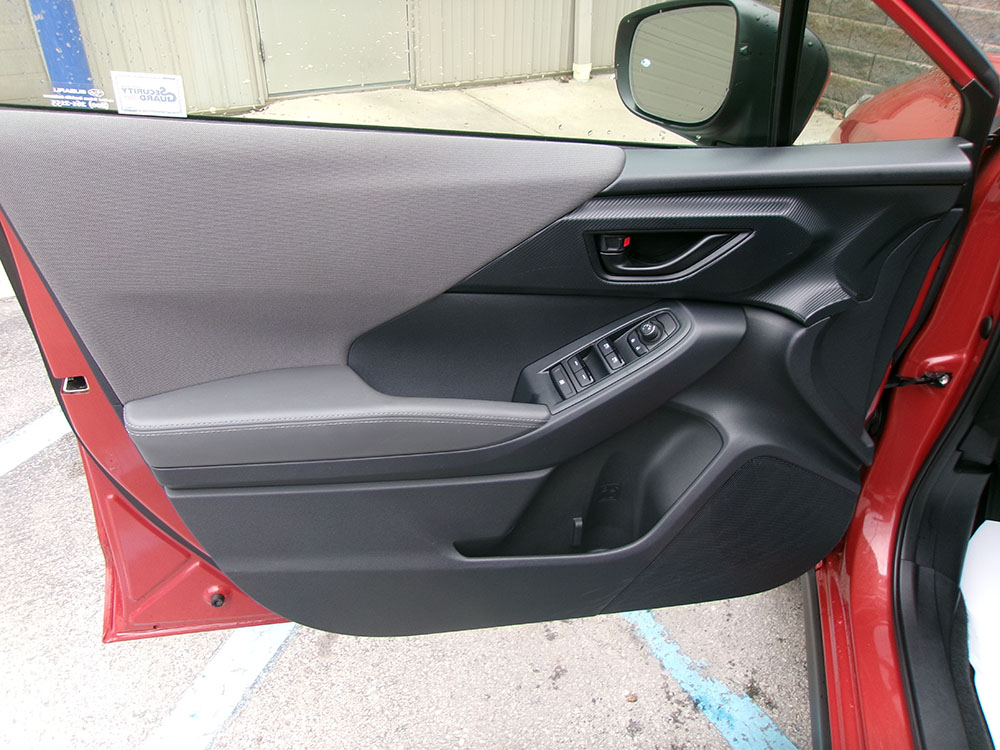 
								SUBARU CROSSTREK PREMIUM full									