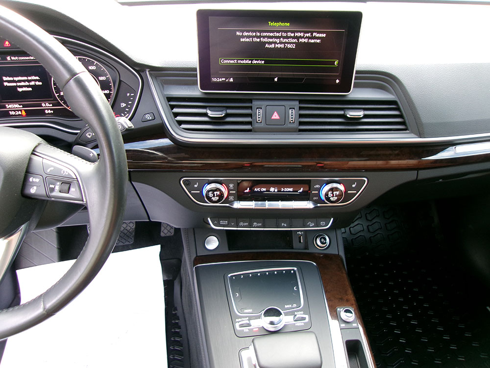 
								AUDI Q5 PREMIUM PLUS full									