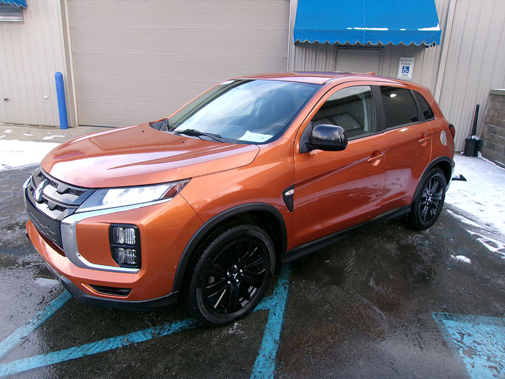 2021 Mitsubishi Outlander Sport 2.0 LE AWC CVT's photo