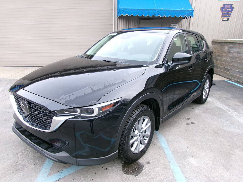 2023 Mazda CX-5 S Auto AWD's photo