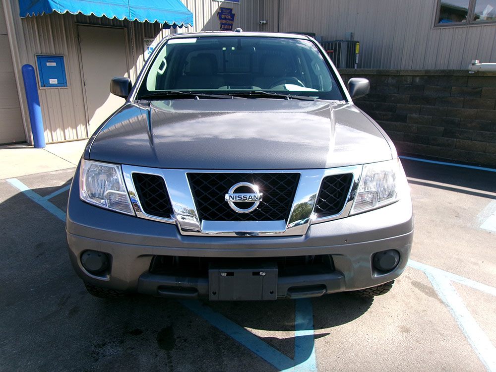 
								NISSAN FRONTIER SV CREW CAB full									