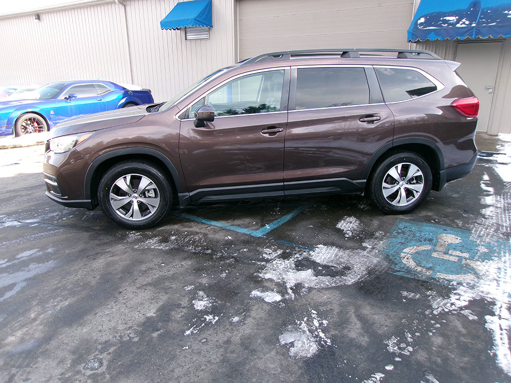 
								SUBARU ASCENT PREMIUM full									