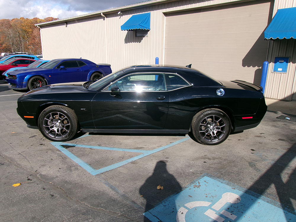 
								DODGE CHALLENGER GT full									