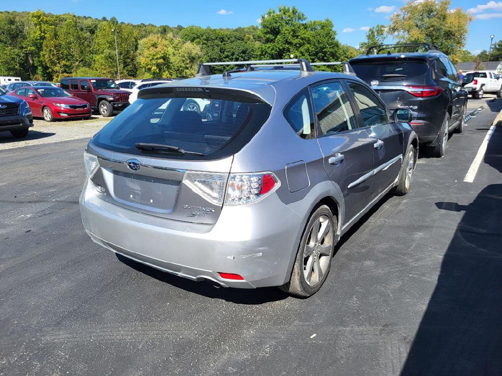 
								SUBARU IMPREZA OUTBACK SPORT full									