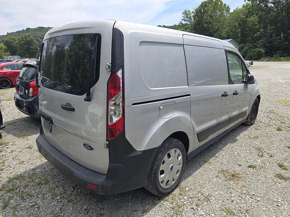 
								FORD TRANSIT CONNECT XL full									