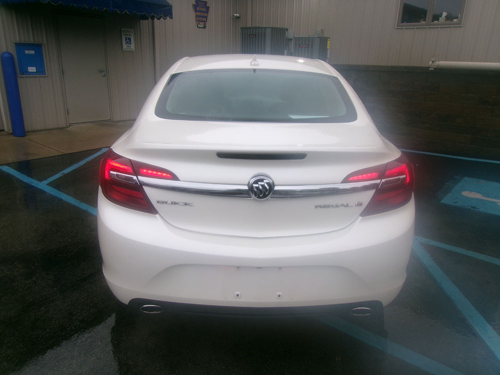 
								BUICK REGAL TURBO full									