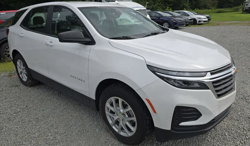 
								CHEVROLET EQUINOX LS full									