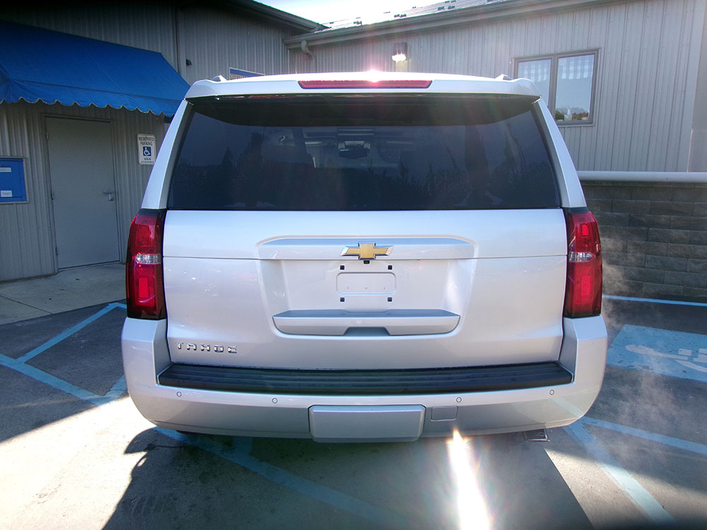 
								CHEVROLET TAHOE LT full									