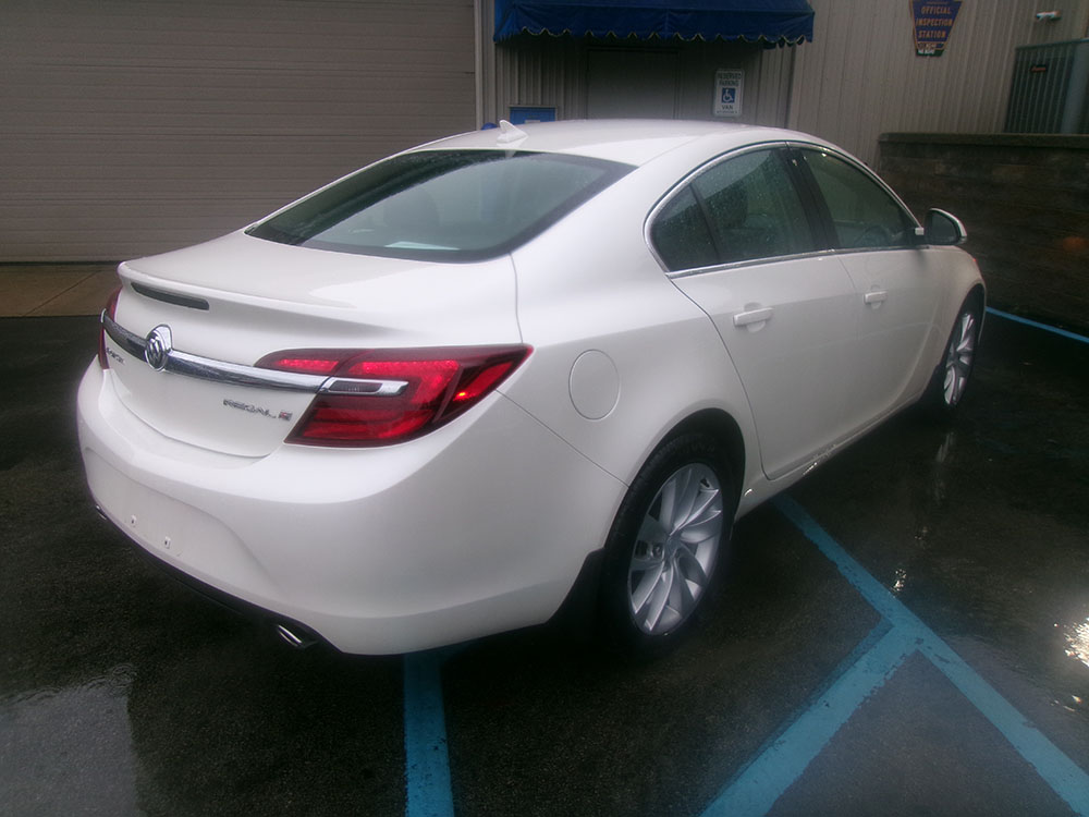 
								BUICK REGAL TURBO full									