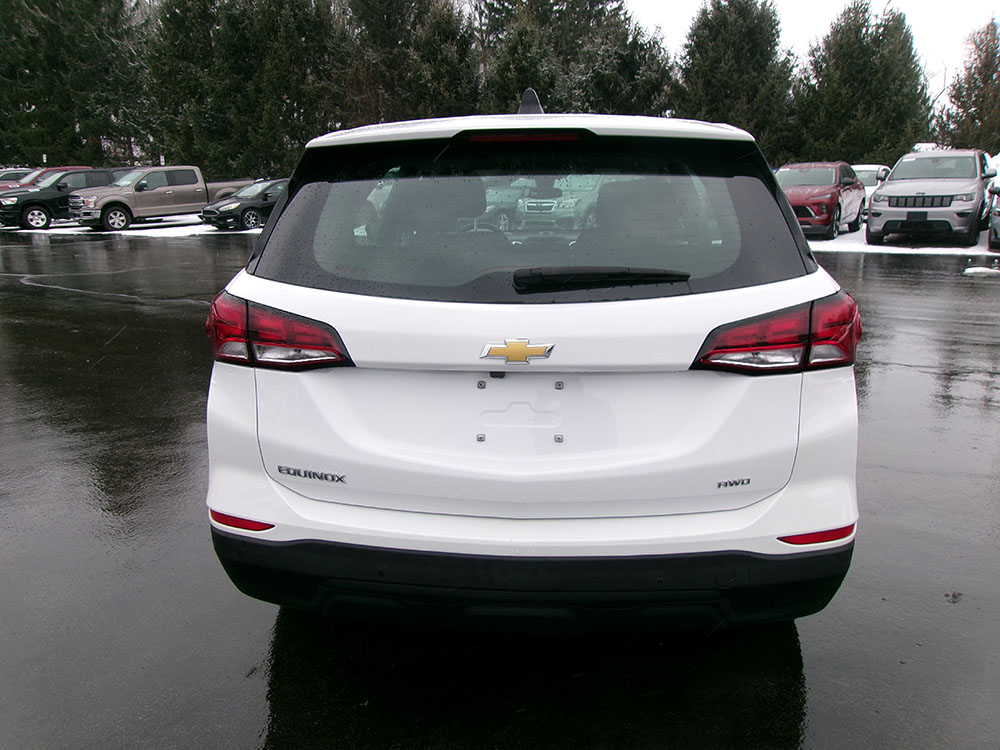 
								CHEVROLET EQUINOX LS full									