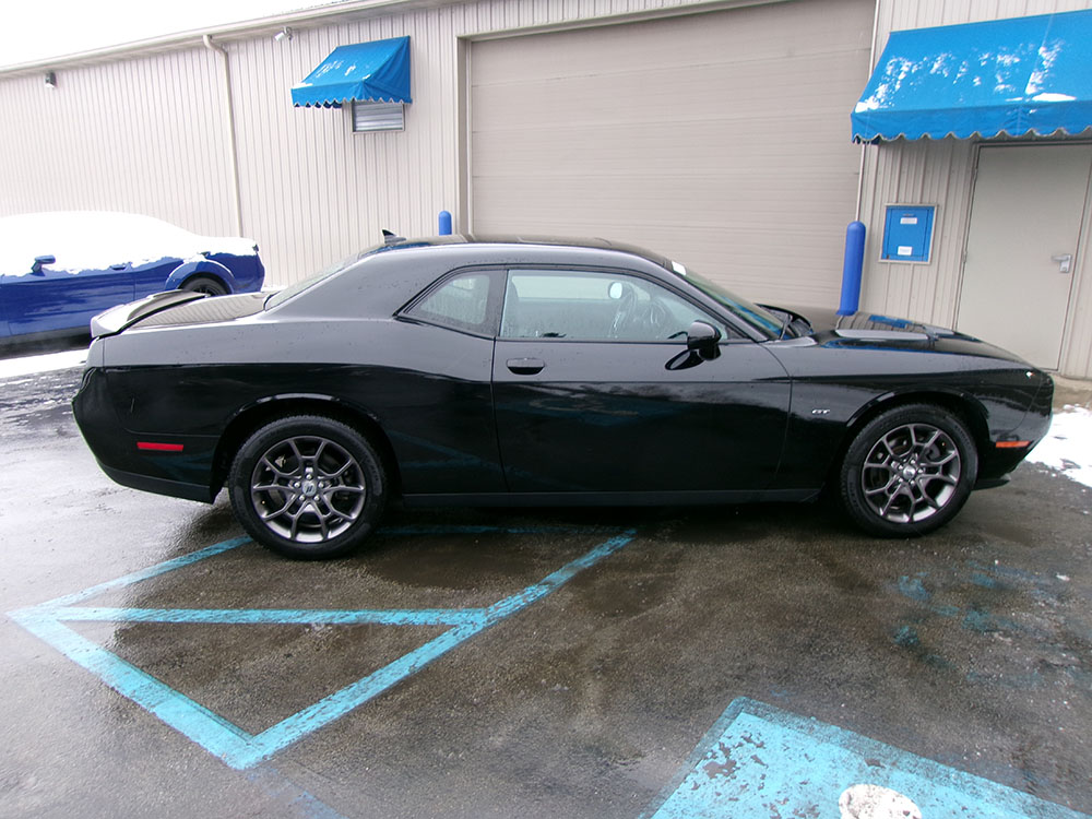 
								DODGE CHALLENGER GT full									