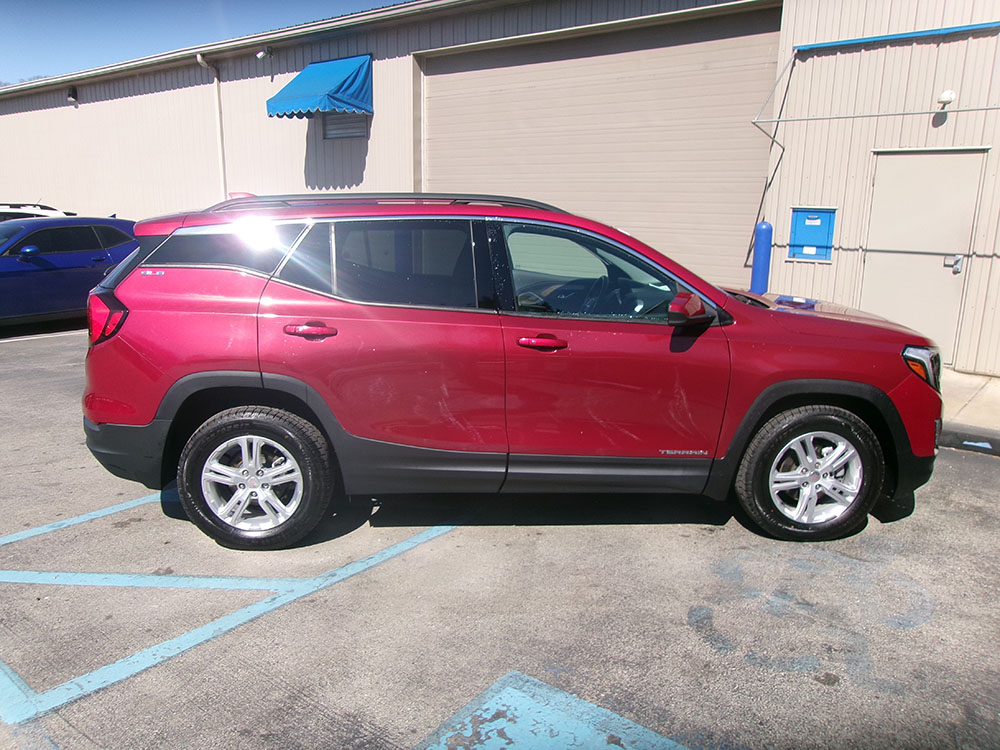 
								GMC TERRAIN SLE full									