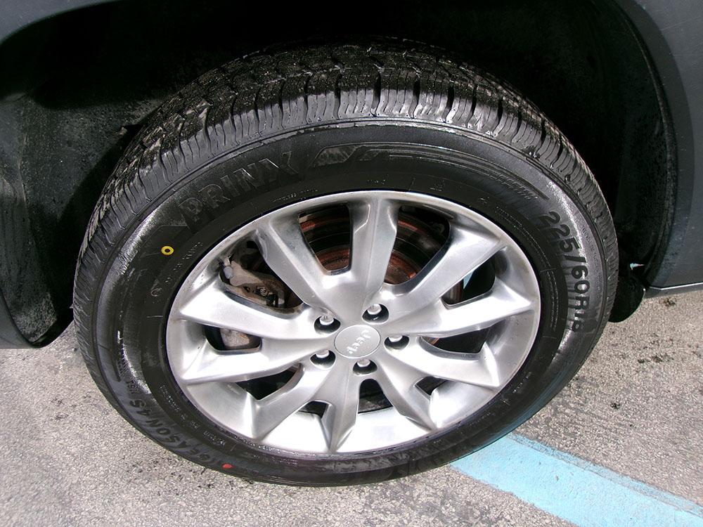 
								JEEP CHEROKEE LIMITED full									