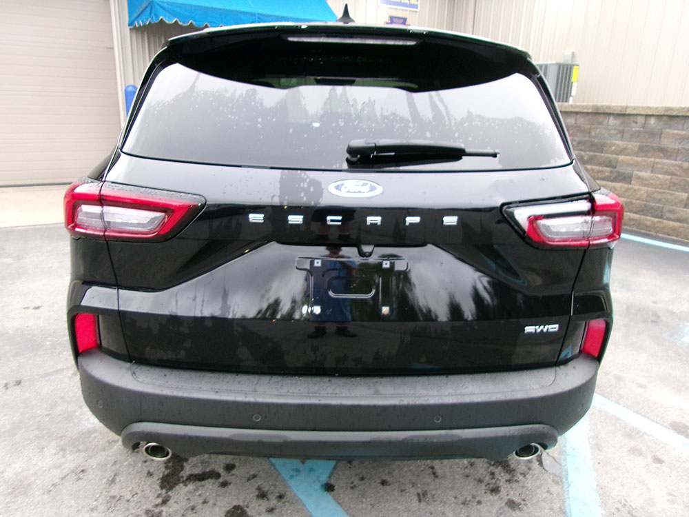 
								FORD ESCAPE ST LINE SELECT full									