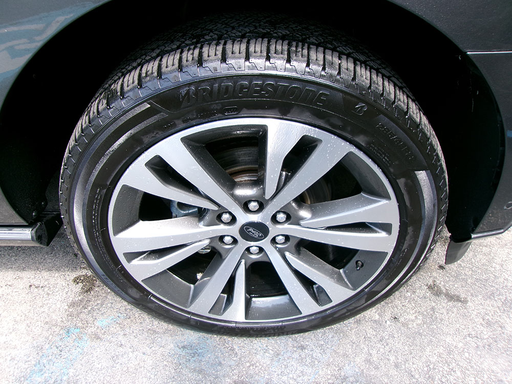 
								FORD EXPEDITION PLATINUM full									