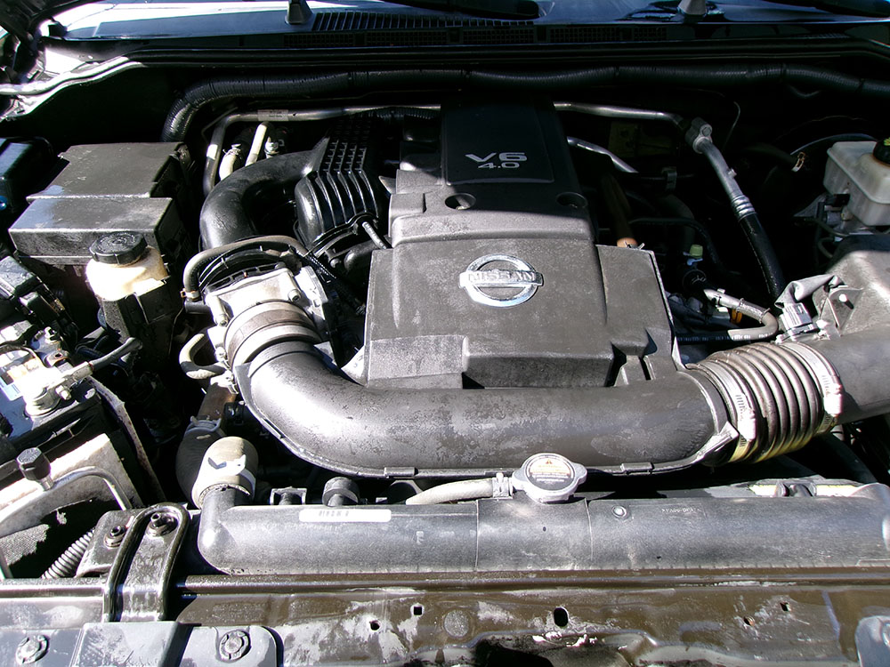 
								NISSAN FRONTIER SV CREW CAB full									