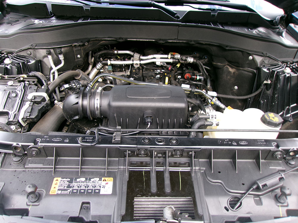 
								FORD EXPLORER XLT full									