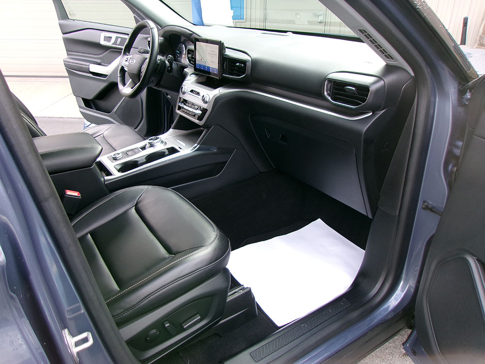 
								FORD EXPLORER XLT full									