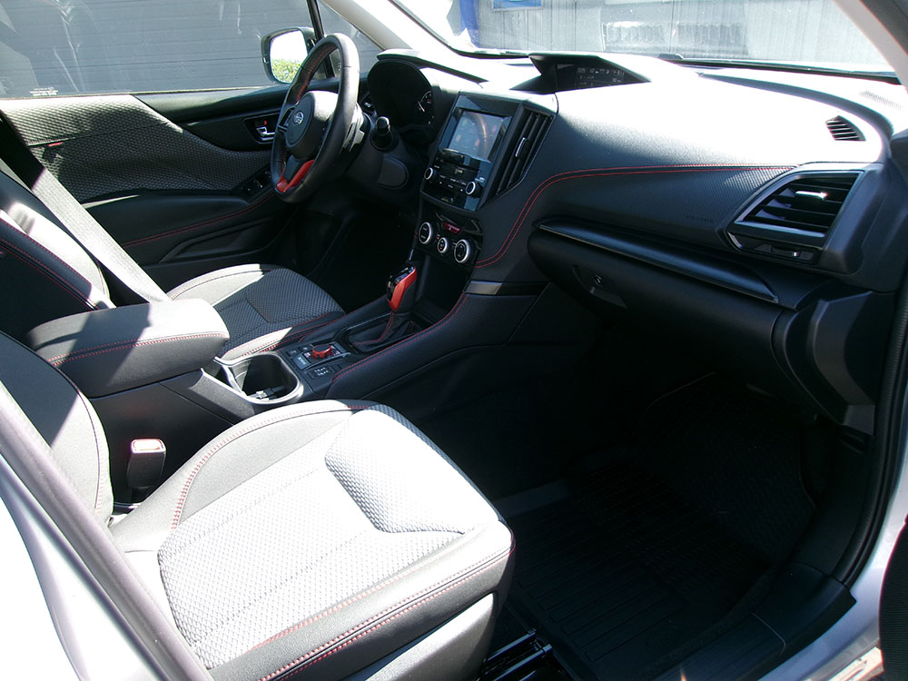 
								SUBARU FORESTER SPORT full									