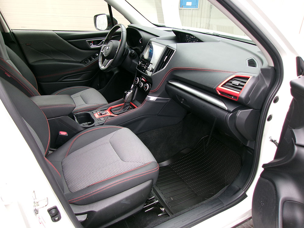 
								SUBARU FORESTER SPORT full									