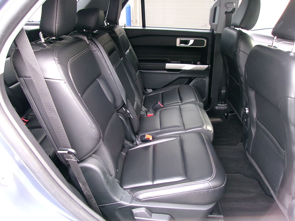 
								FORD EXPLORER XLT full									