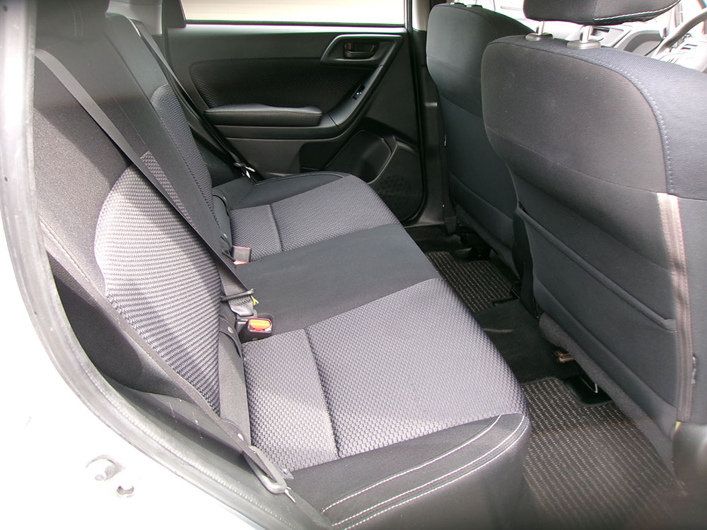 
								SUBARU FORESTER full									