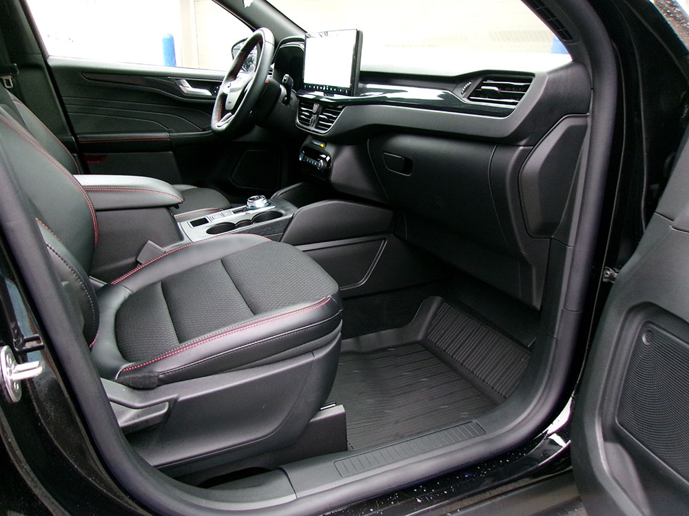 
								FORD ESCAPE ST LINE SELECT full									