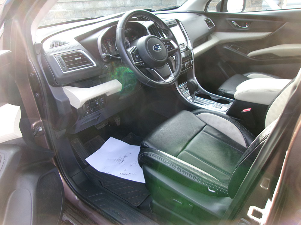 
								SUBARU ASCENT PREMIUM full									