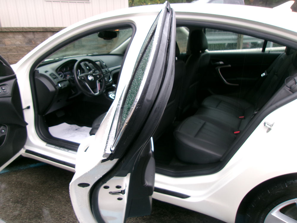 
								BUICK REGAL TURBO full									