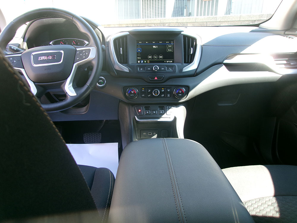 
								GMC TERRAIN SLE full									