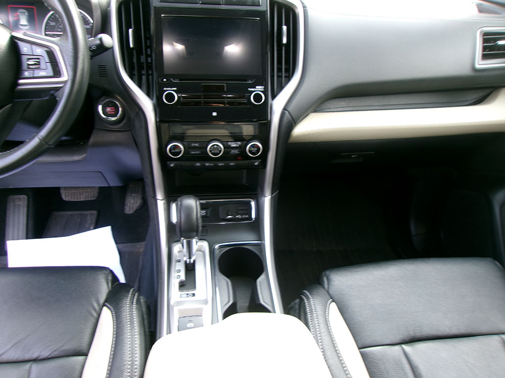 
								SUBARU ASCENT PREMIUM full									