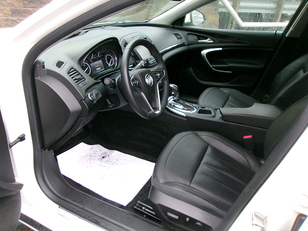 
								BUICK REGAL TURBO full									
