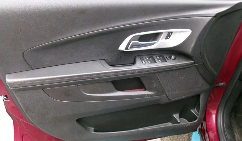 
								CHEVROLET EQUINOX LT full									