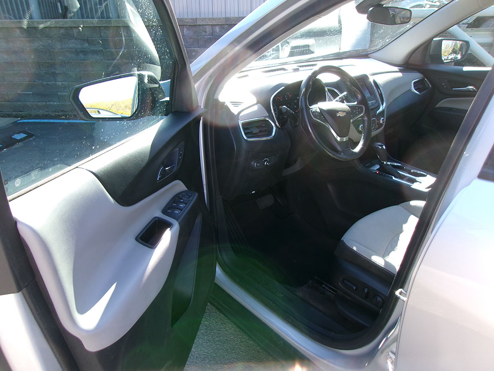 
								CHEVROLET EQUINOX LS full									