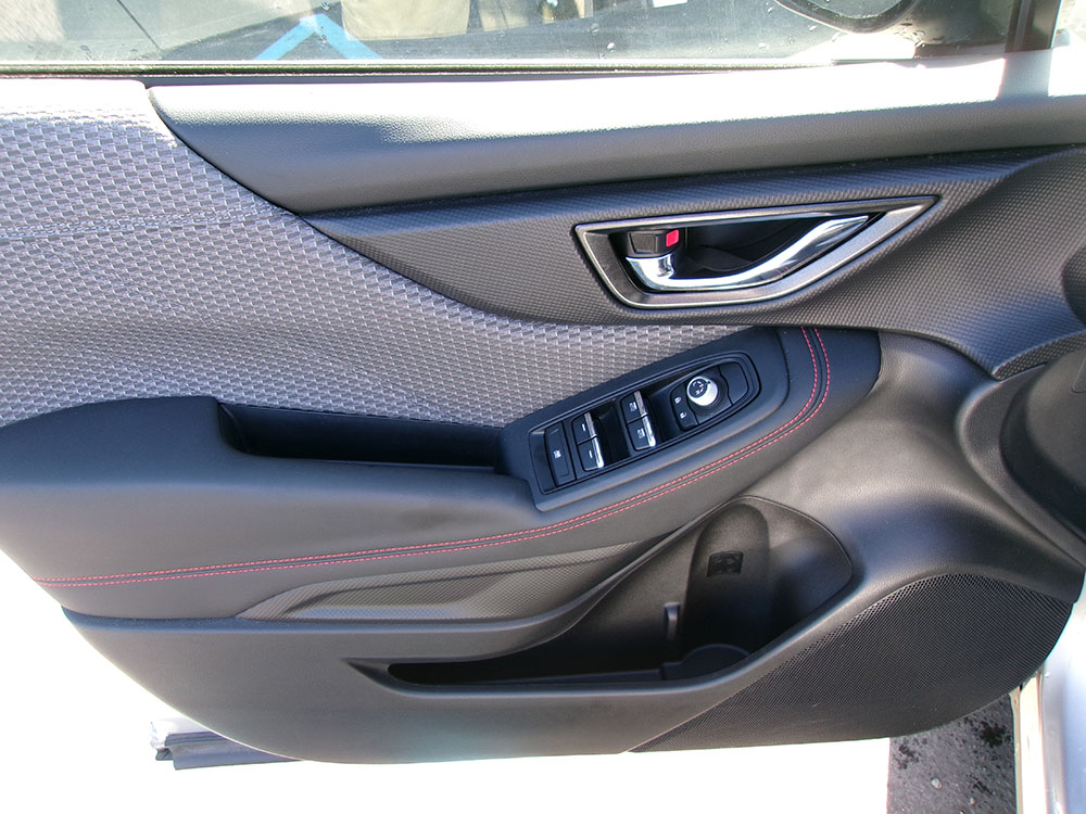 
								SUBARU FORESTER SPORT full									